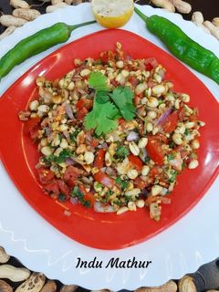 पीनट चाट (Peanut Chaat recipe in Hindi) रेसिपी मुख्य फोटो