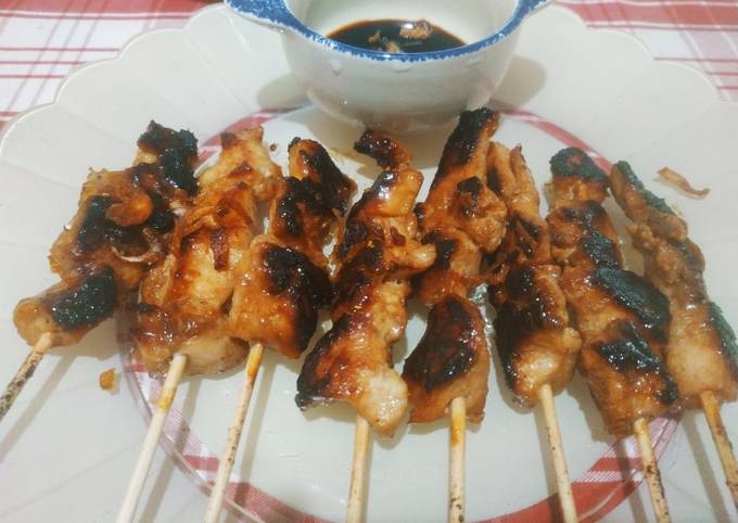 Cara Gampang Menyiapkan Sate Ayam Bumbu Simple yang Enak