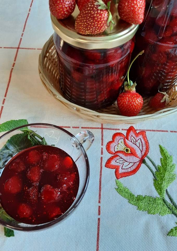 Полуничне варення на зиму