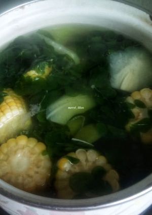 Foto resep Sayur bening kunci (kelor, jagung dan labu siam)