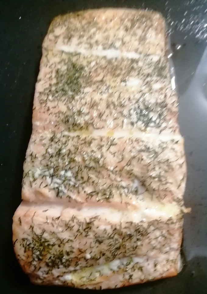 Una foto de Lomo de salmón con eneldo al horno