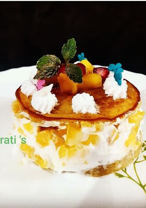 मैंगो पैनकेक (mango pancake recipe in Hindi) रेसिपी मुख्य फोटो