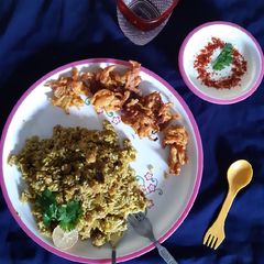 A picture of Palak chickpea pulao.