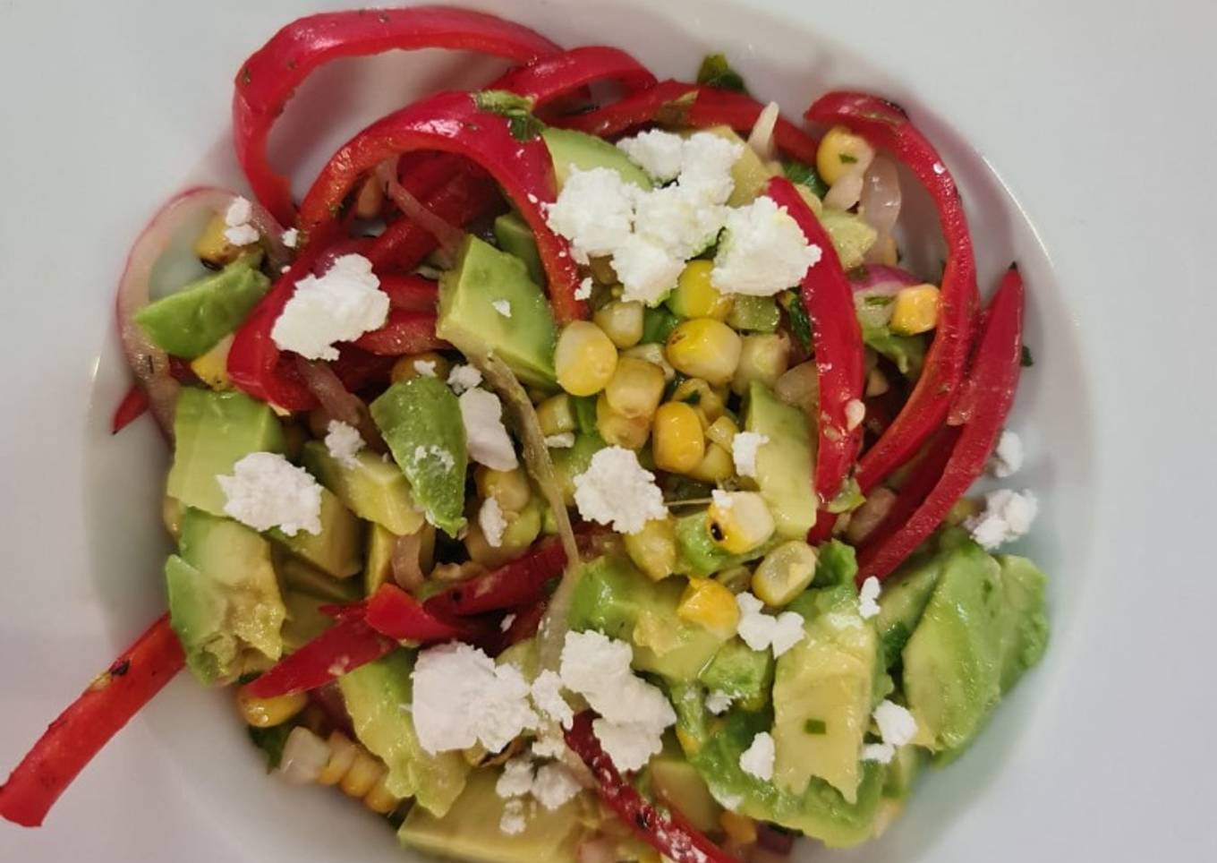 Red pepper, corn and avocado salad