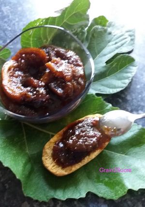 Une photo de Confiture de figues et quartiers d'orange