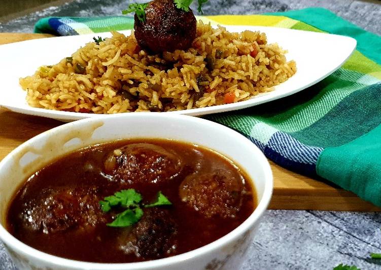 Recipe of Perfect Non Fried Gravy Manchurian and vegetable Fried Rice
