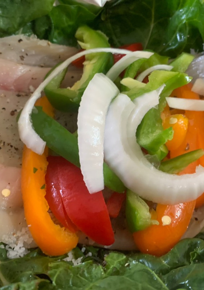 Una foto de Filete de pescado empapelado