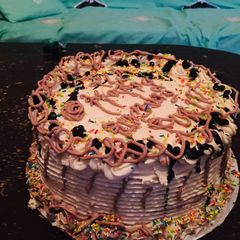 A picture of My birthday day cake.
