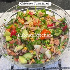 A picture of Chickpea Tuna Salad:.