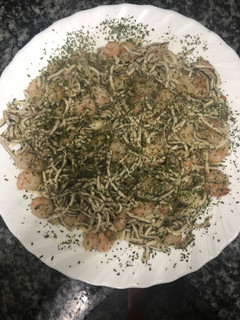 Una foto de 170. Anguriñas con gambas al ajillo (principal pescado)