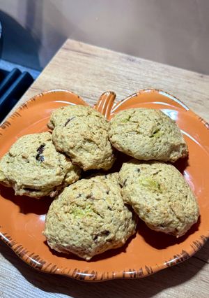 Фото Гарбузове печиво з шоколадними крихтами🎃🍪.