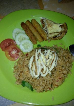 Foto resep Nasi Goreng ala @dwikurrr