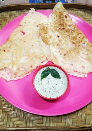 રવા ઢોસા (Rava Dosa Recipe In Gujarati) રેસીપી મુખ્ય ફોટો