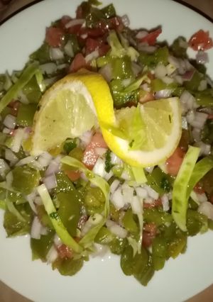 صورة لوصفة سلطة الفلفل المشوي 🥗