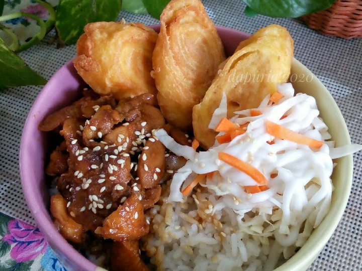 Bagaimana Menyiapkan Rice Bowl (Chicken Teriyaki, chicken egg roll with salad mayo), Menggugah Selera