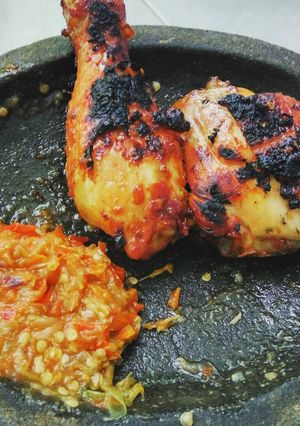 Foto resep Ayam bakar pedes