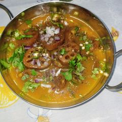 A picture of Lotus Sauce Chaat.