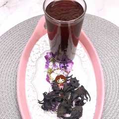عصير الكركديه بالتمر-レシピのメイン写真