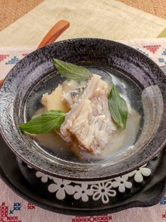 九層塔魚骨湯 的食譜成品照片