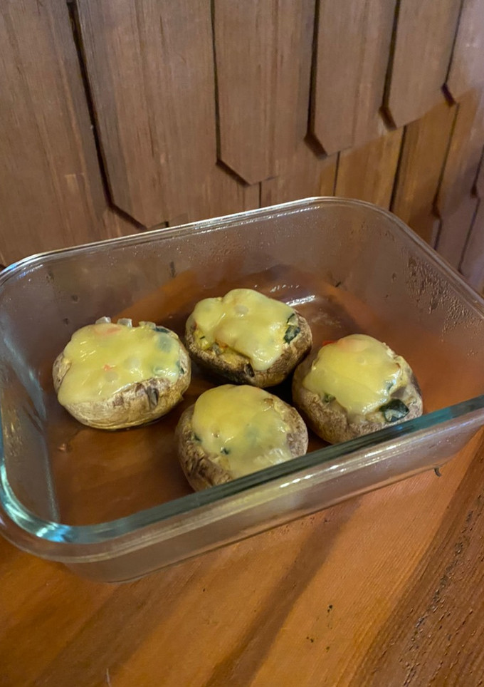 Una foto de Champiñones rellenos