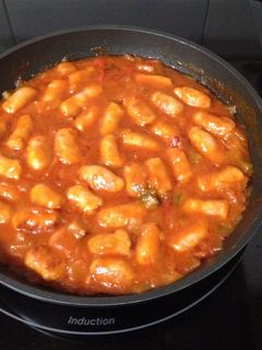 Una foto de Salchichas de pollo frescas con fritada de pisto del Mercadona
