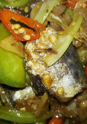 Foto resep Tumis peda tomat hijau