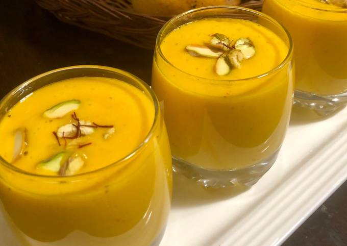 Step-by-Step Guide to Prepare Thomas Keller Alphonso Mango Lassi