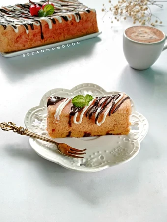 Langkah Gampang Membikin Resep Bolu kukus buah naga yang Enak Banget Anti Ribet, Uenak Banget