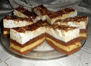 Nescafés, krémes sütemény recept fotója