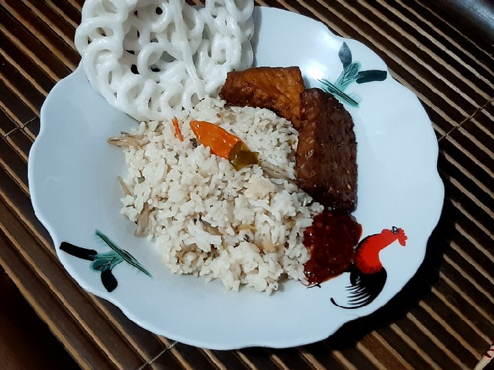 Ini dia! Bagaimana cara memasak Nasi Liwet Dadakan Rice Cooker&amp;amp;Kukusan dijamin sedap