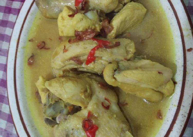 Ayam garang asem