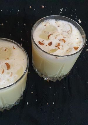 A picture of Night queen cooler (Rathrani milkshake).