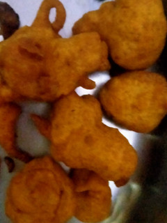 Onion pakoda (Onion pakoda recipe in tamil) செய்முறை முக்கிய புகைப்படம்