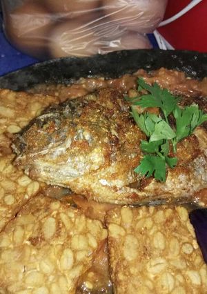 Foto resep Ikan Nila Goreng Bumbu Simpel Sambal Tomat