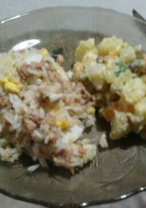 Una foto de Arroz con atún y rusa