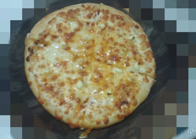 Cheese Paneer Pizza