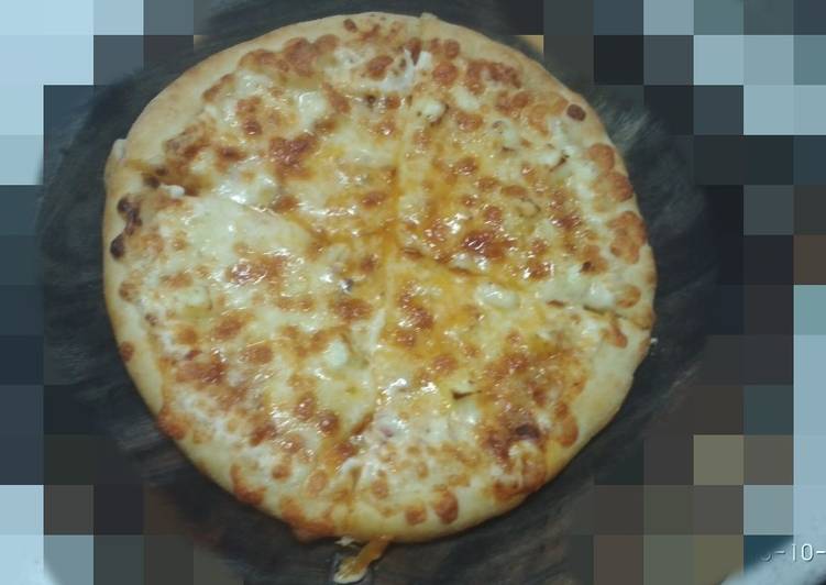 Recipe of Super Quick Homemade Cheese Paneer Pizza