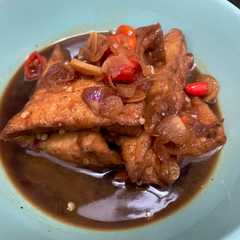 A picture of Semur tahu.