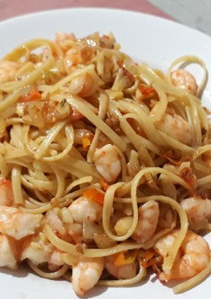 Foto resep Fettucine aglio olio with shrimp