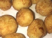 Una foto de bolita de yuca