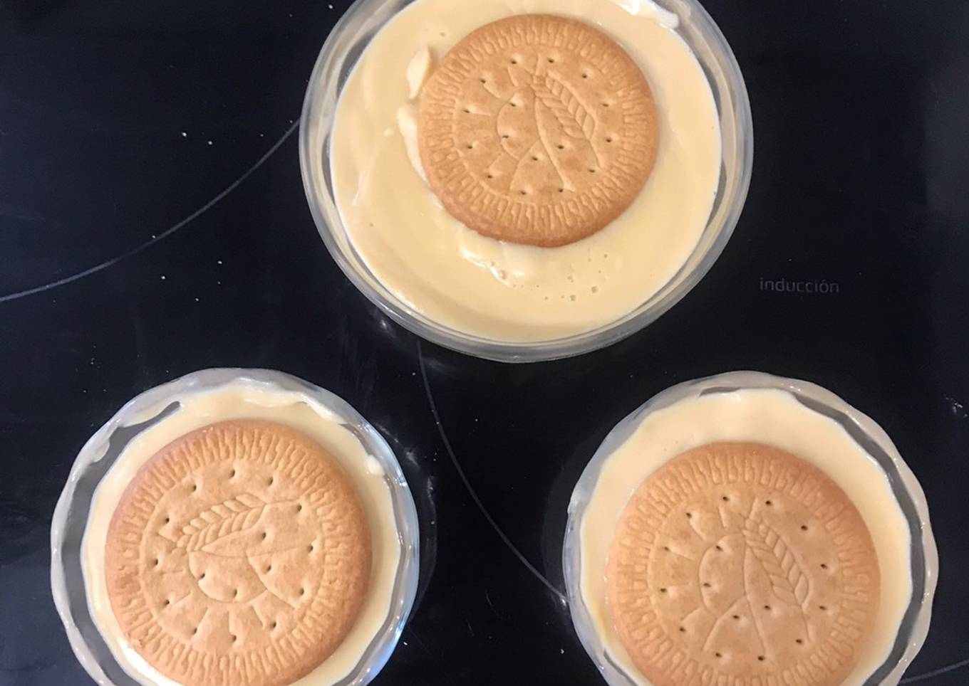 Natillas con galletas María