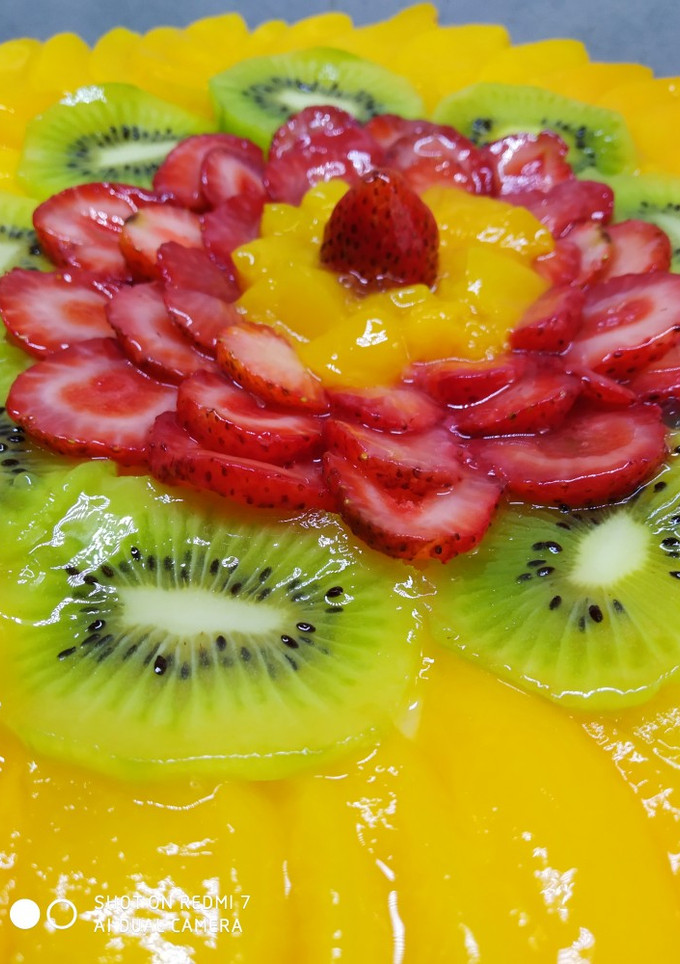 Una foto de Tarta frutal con chantilly