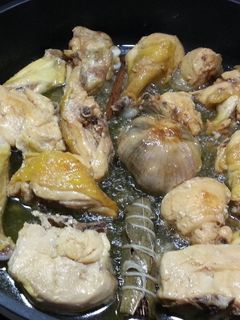 Una foto de Pollo asado al estilo Bou Magem
