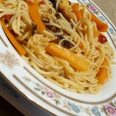 A picture of Spaghetti.