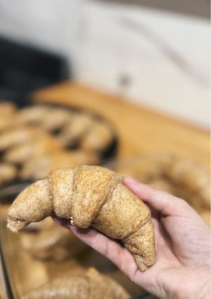 Una foto de Medialunas integrales sin manteca y súper saludables 🧉