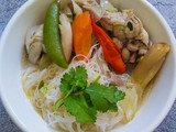 Bihun Tomyam Putih