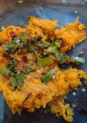 Una foto de Pure de calabaza horneada al aji verde