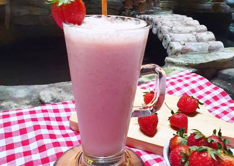 Resep Strawberry Milk Juice Anti Gagal