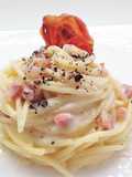 Spaghetti con fonduta di pecorino sardo e guanciale