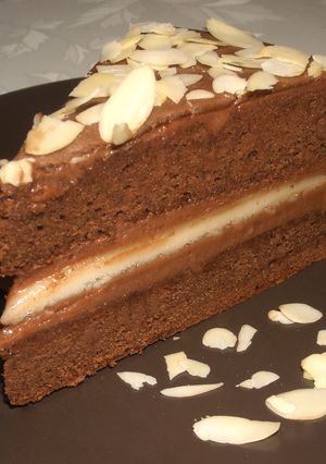 Marcipántorta recept fotója